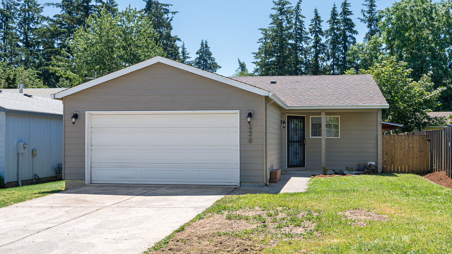Photo of listing